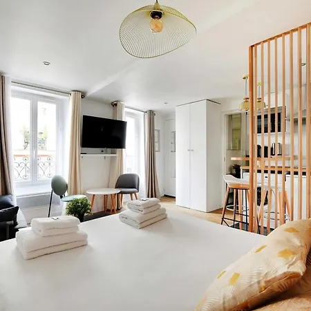 Luxury Beauregard In The Heart Of Parigi